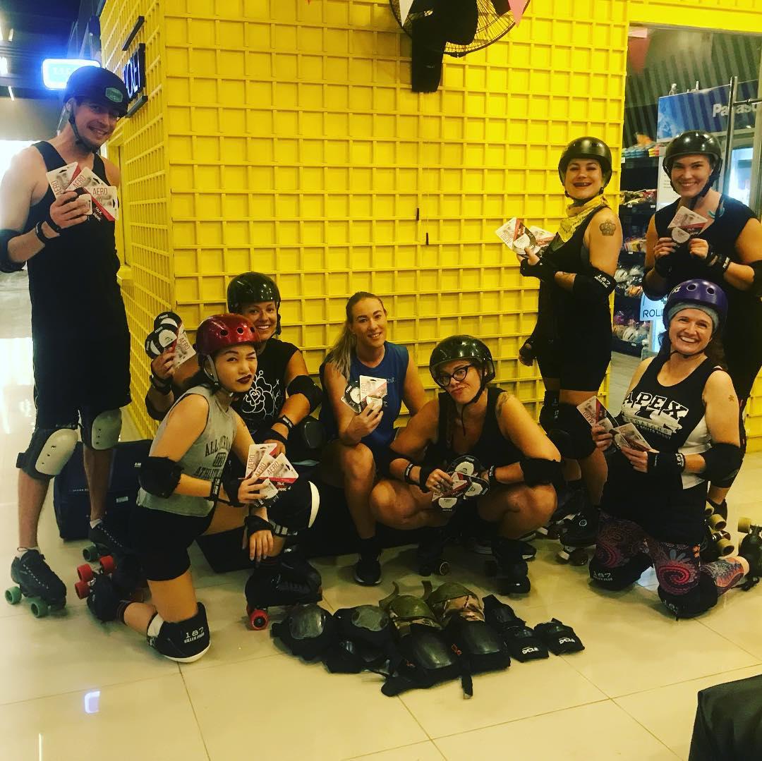 Bangkok Roller Derby with SISU donated mouthguards, thanks to DwB [Image: Derby without Borders]