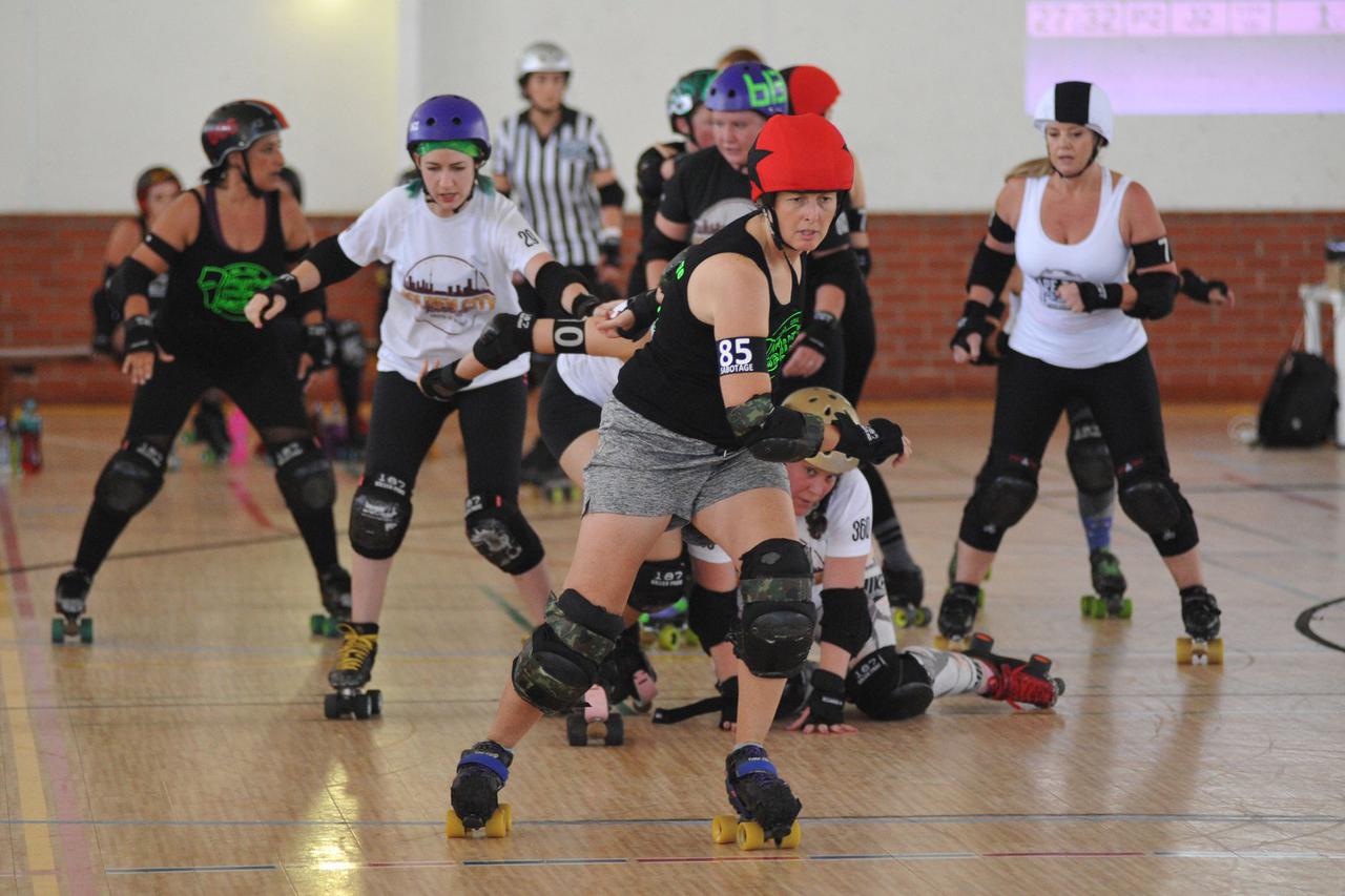 Skaters from Durban, Golden City and Pretoria on track in one of the Black v White bouts at the 2018 National Derby Fest.